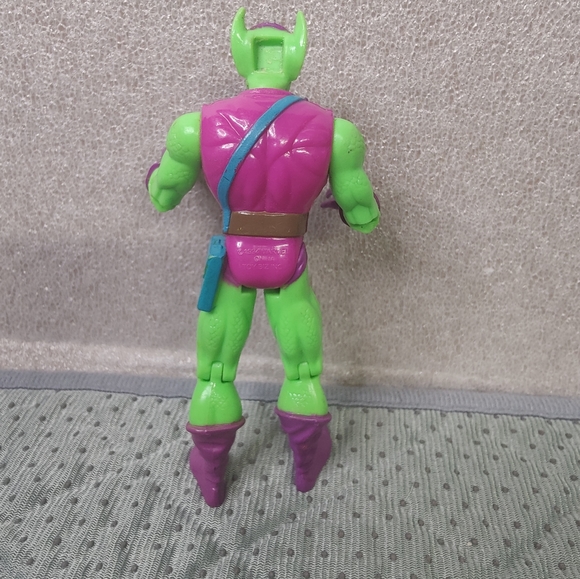 Toy Biz 1994 Green Goblin 5" Action Figure Spider-Man Animated Series Marvel - Picture 3 of 3